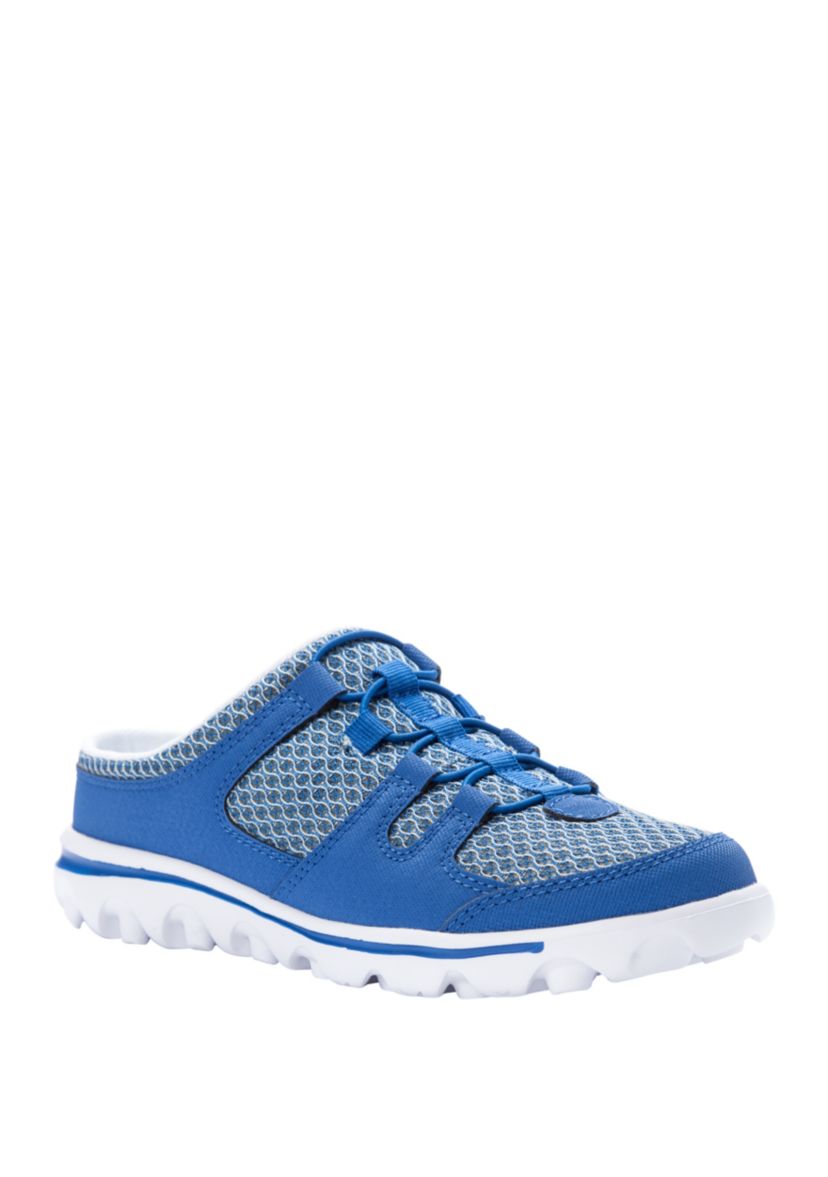Womens TravelActiv Slide Sneaker
