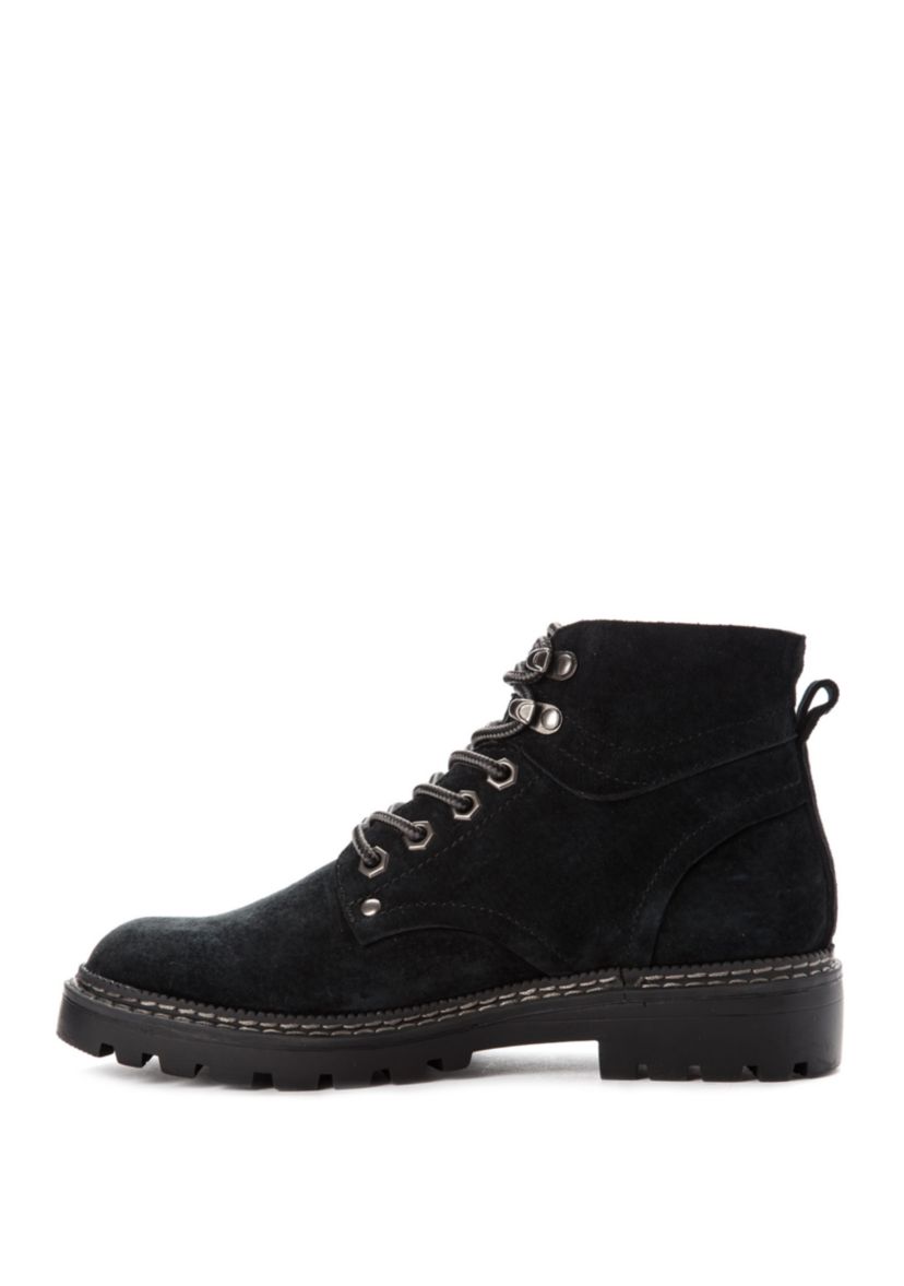 Dakota Boots