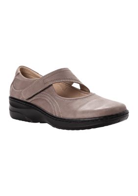 tibi flats