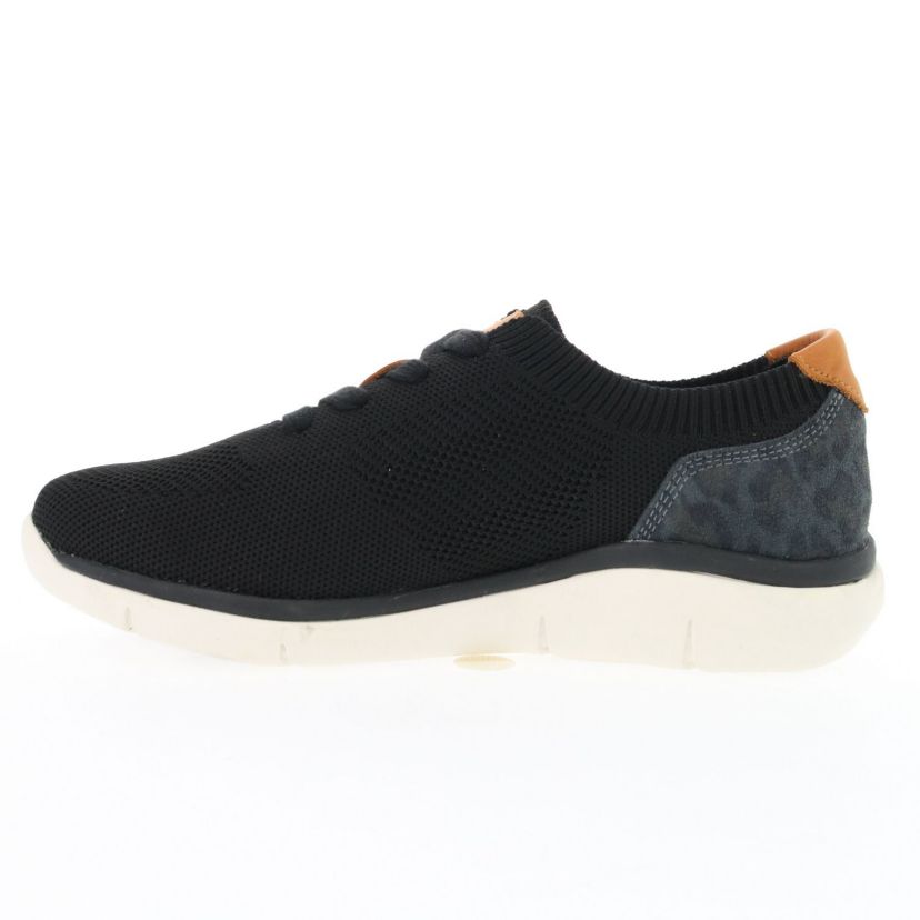 Sachi Sneakers