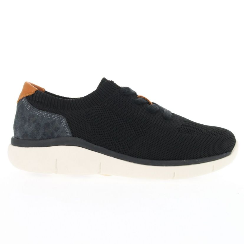 Sachi Sneakers