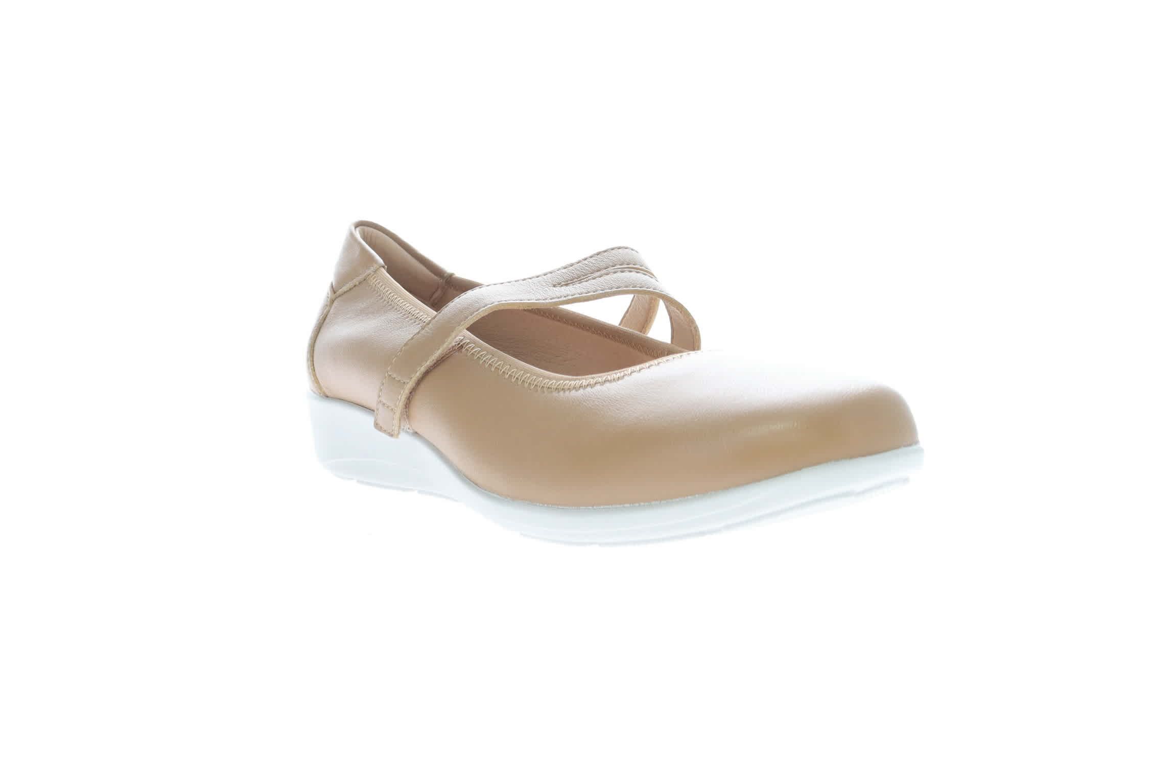 Yara Mary Jane Flats