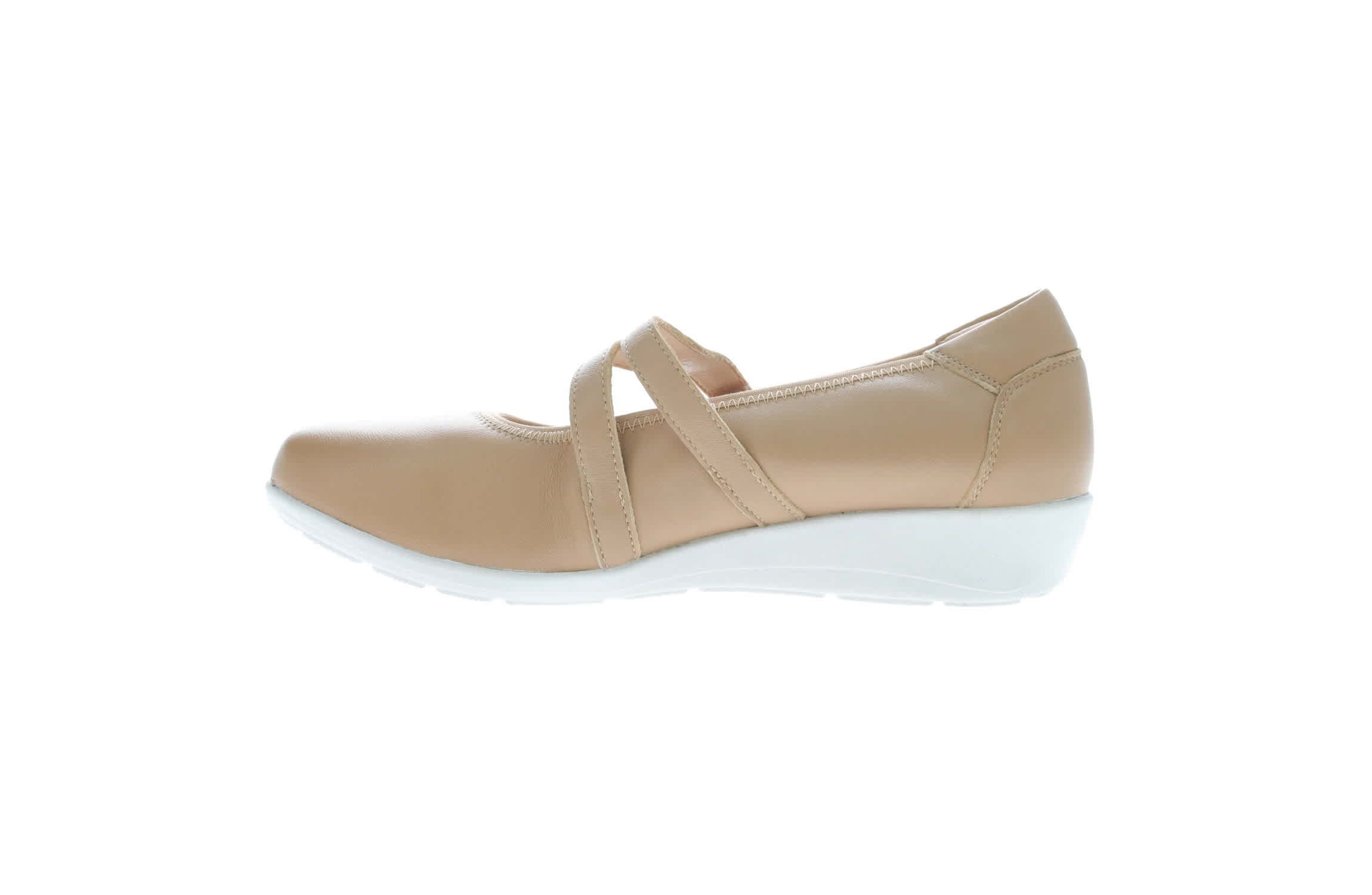 Yara Mary Jane Flats