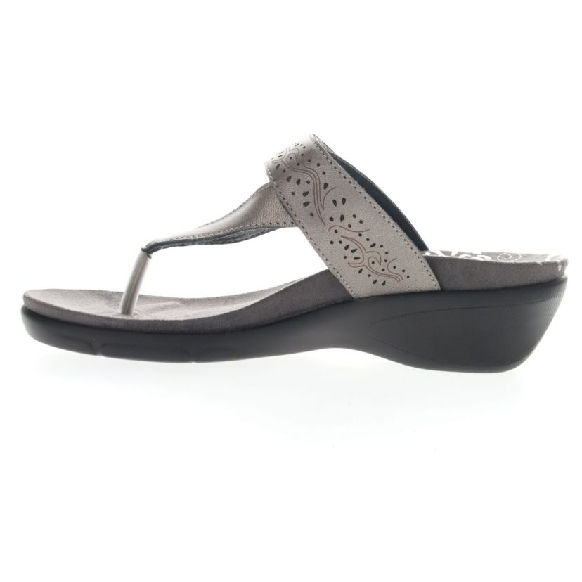 Wynzie Sandals
