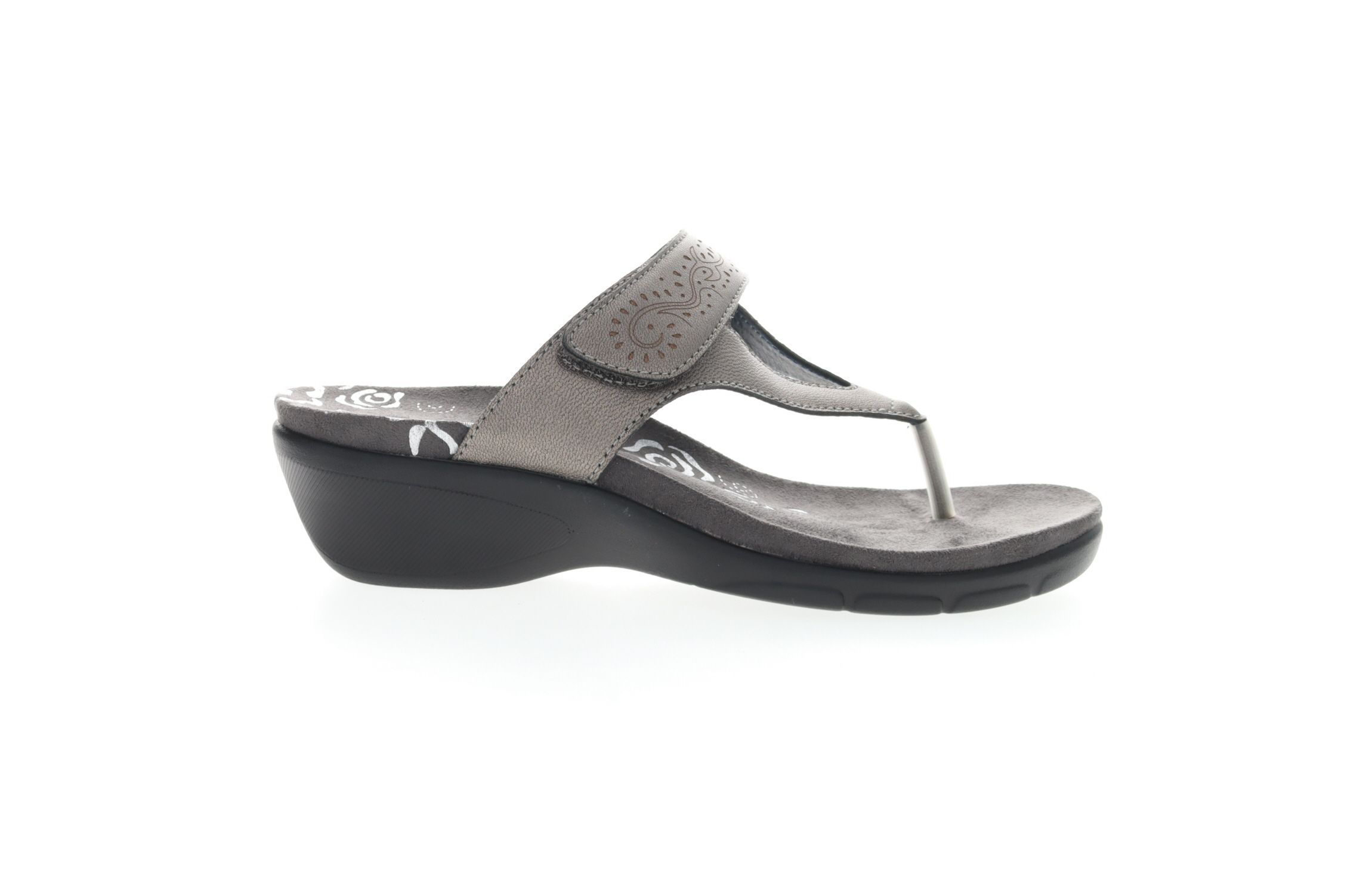 Wynzie Sandals