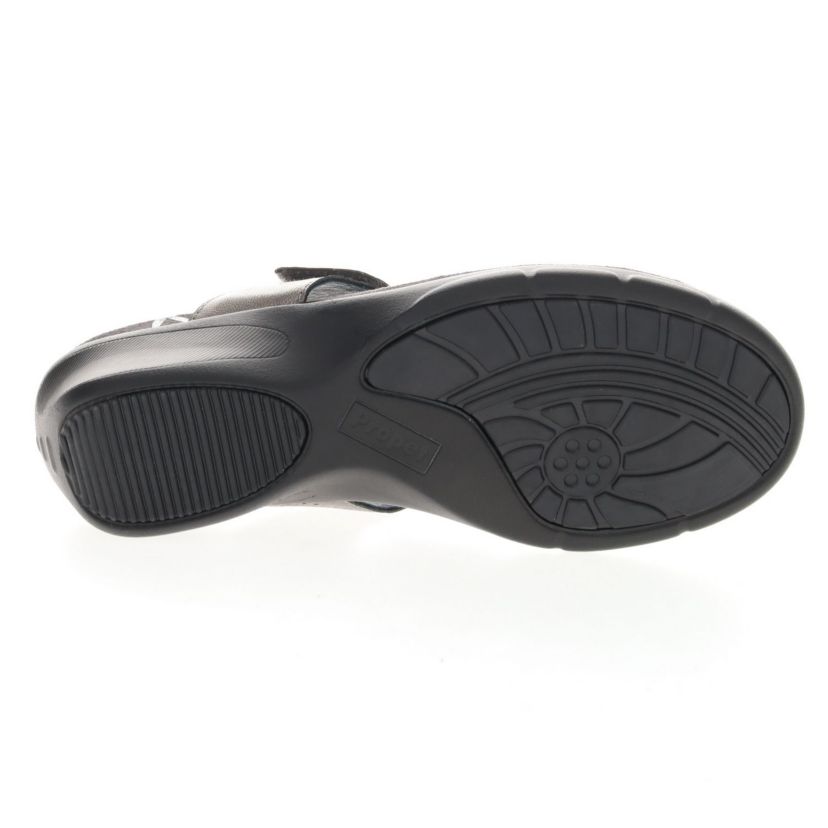 Wynzie Sandals