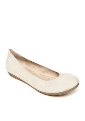 Kim Rogers Angelica Flat | Belk