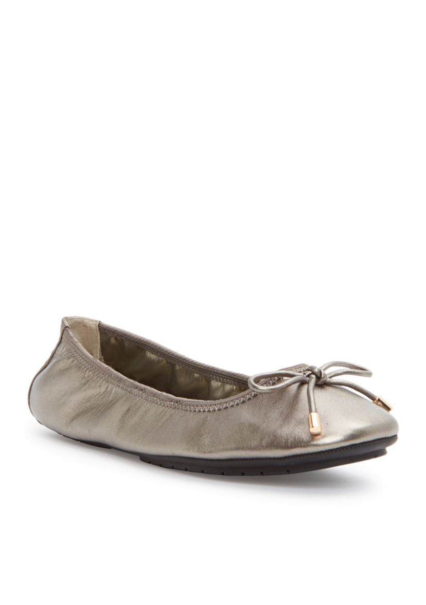 Halle 2.0 Flats