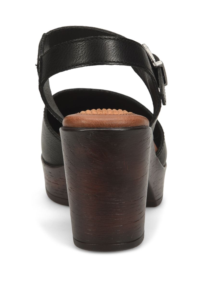 Natasha  Heels