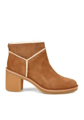 belk ugg rain boots