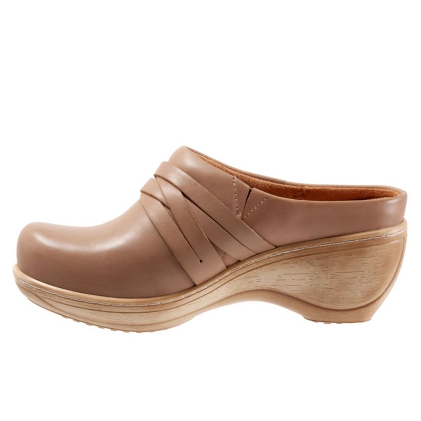Mackay Clogs