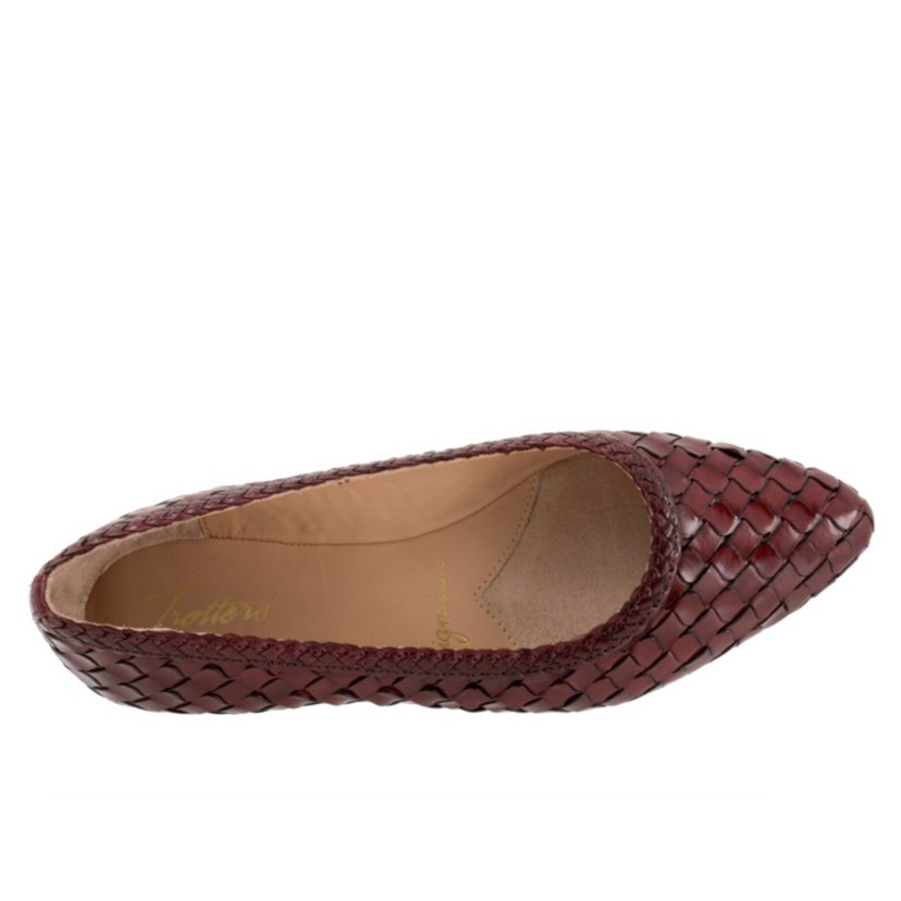 Emmie Loafers