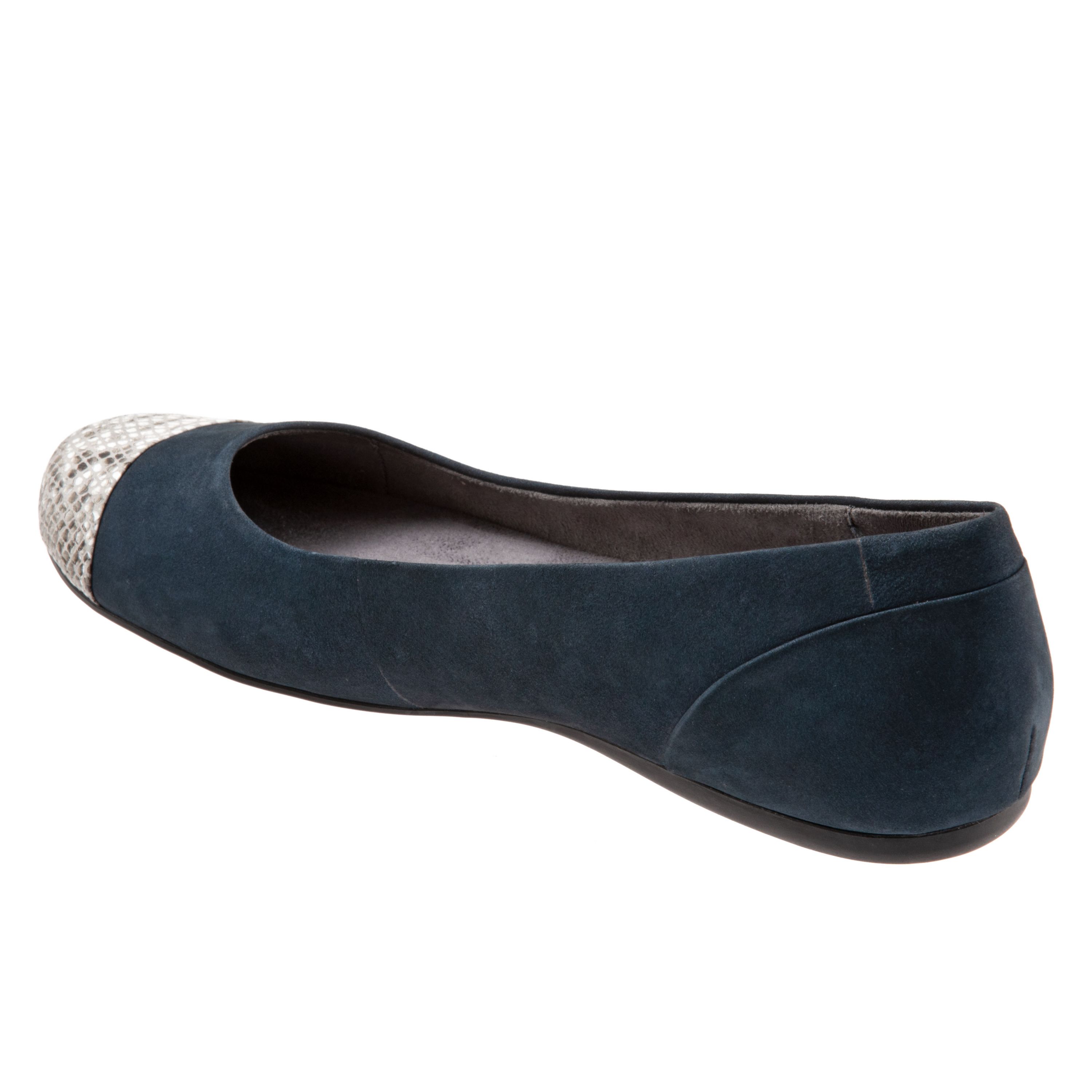 Sonoma Cap Toe Flat