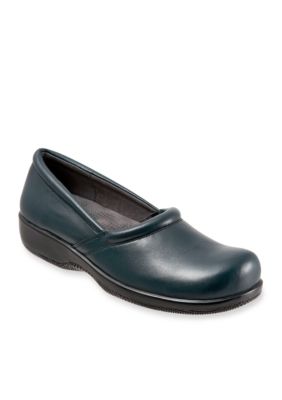 belk slip resistant shoes