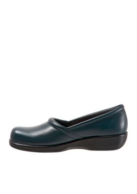 belk slip resistant shoes