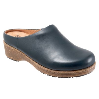 Softwalk Women's Arvada Clogs, Navy Blue, 9W -  0197061076058