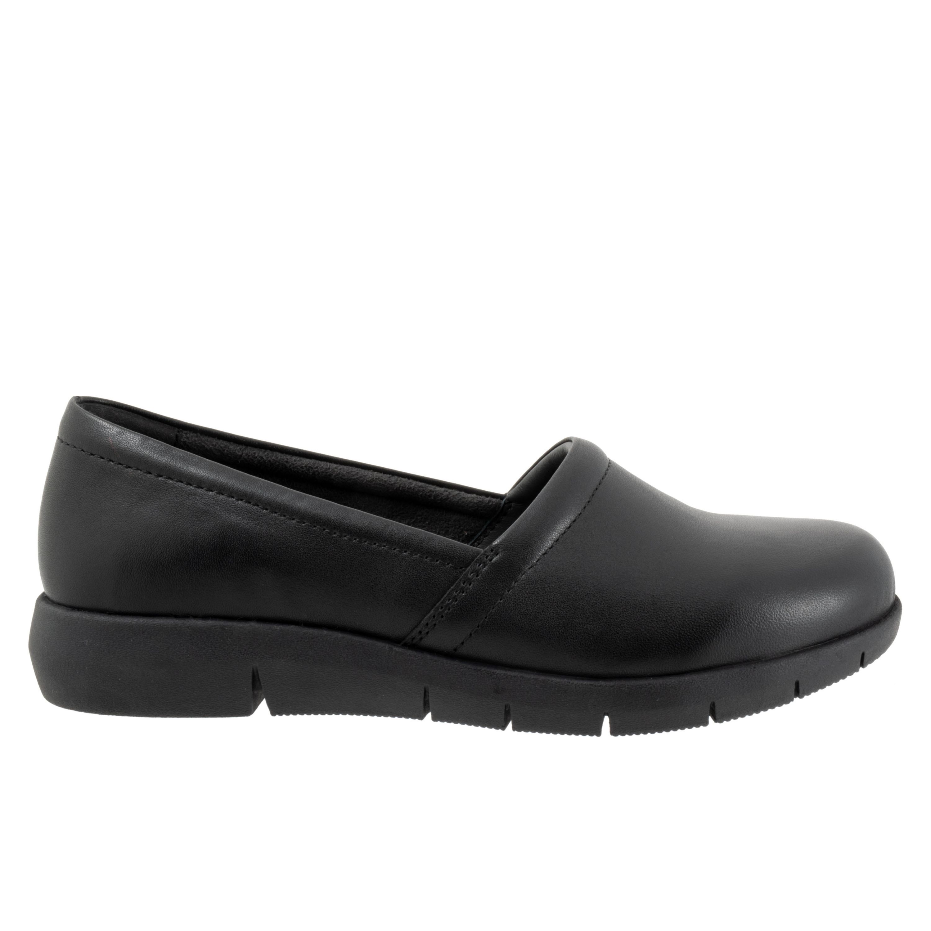Adora 2.0 Clogs