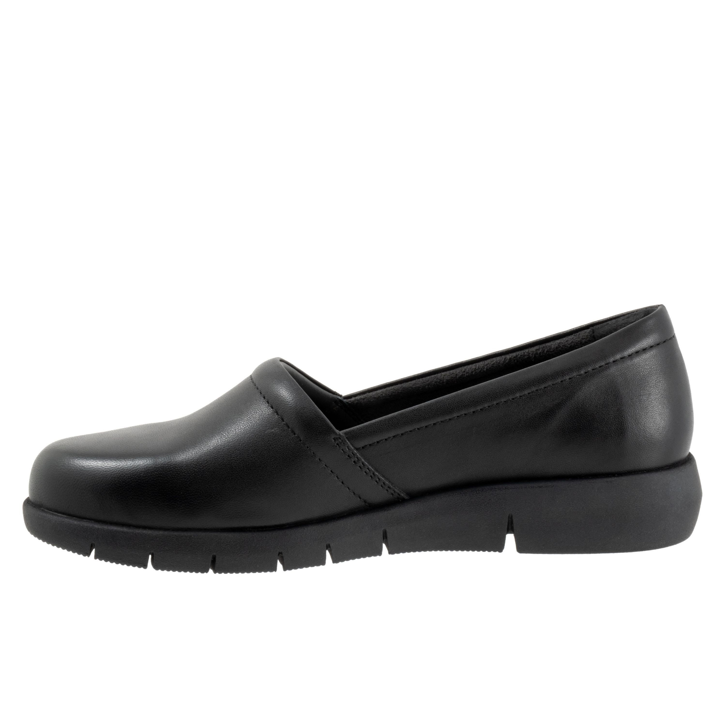 Adora 2.0 Clogs