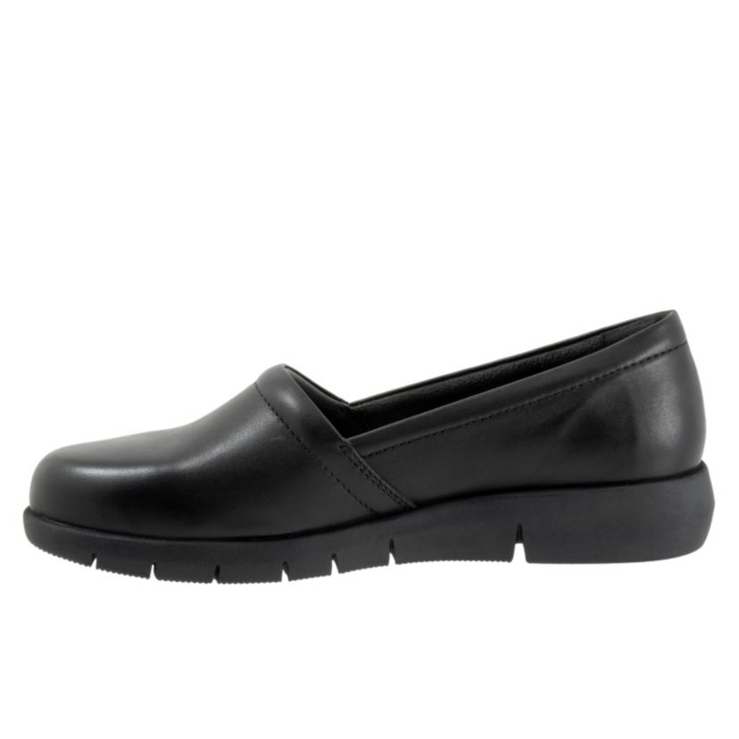 Adora 2.0 Clogs