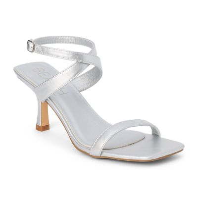 Coconuts by Matisse Women's BREEZE, Silver, 7M