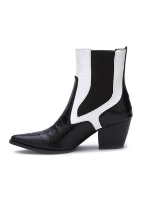 Duo Pointed Toe Boots