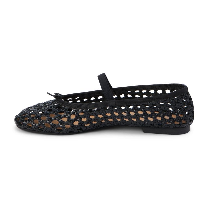 Mary jane ballet flat with woven detail.