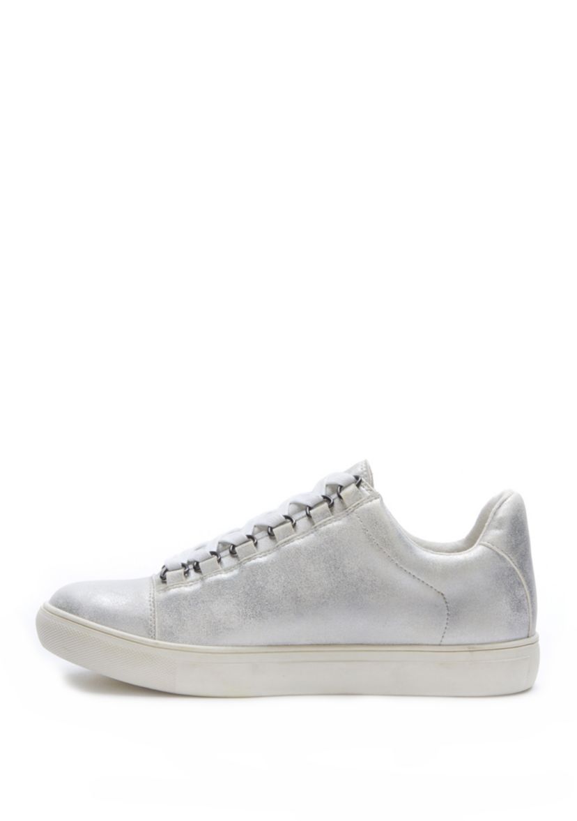 Relay Sneakers
