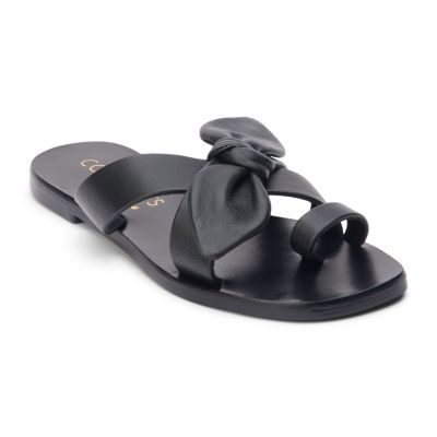 Vaughn Flat Sandal