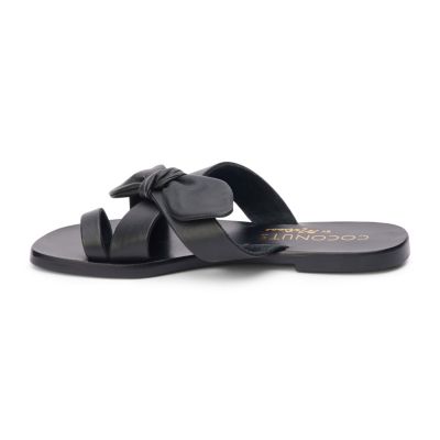 Vaughn Flat Sandal