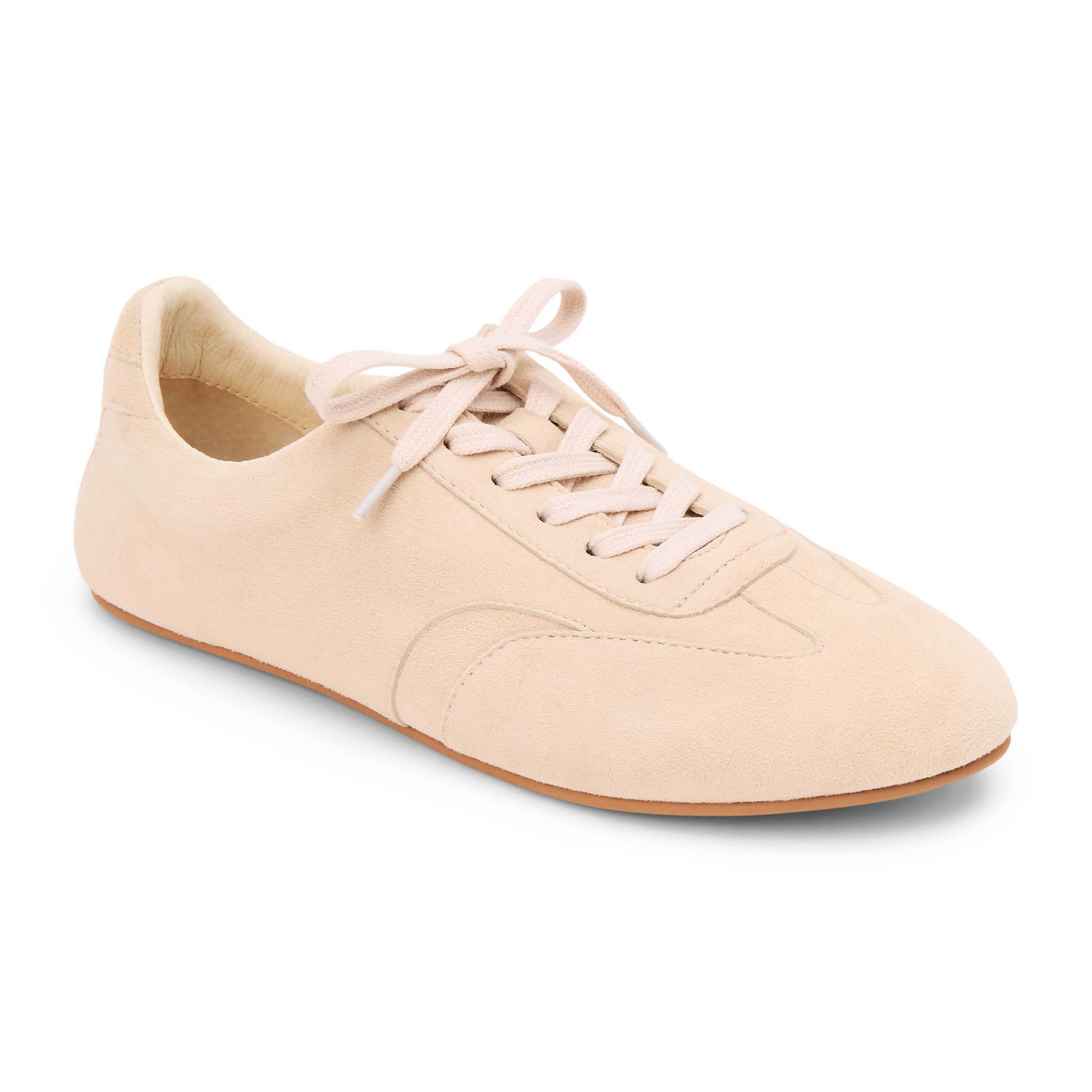 Low top sneaker