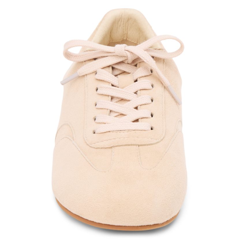 Low top sneaker