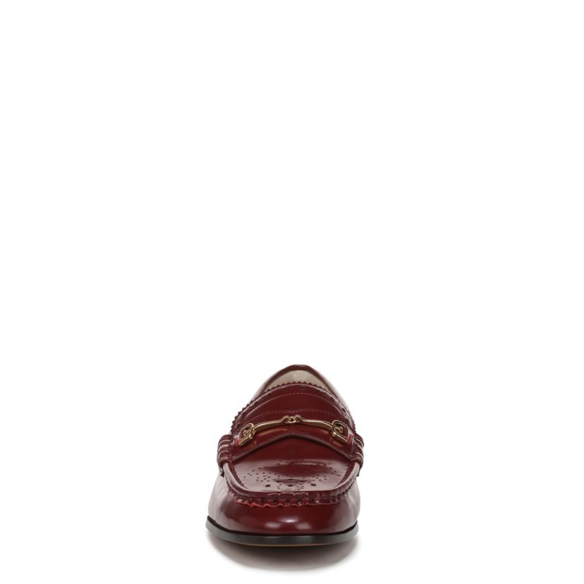 Liona Pointed Toe Flat