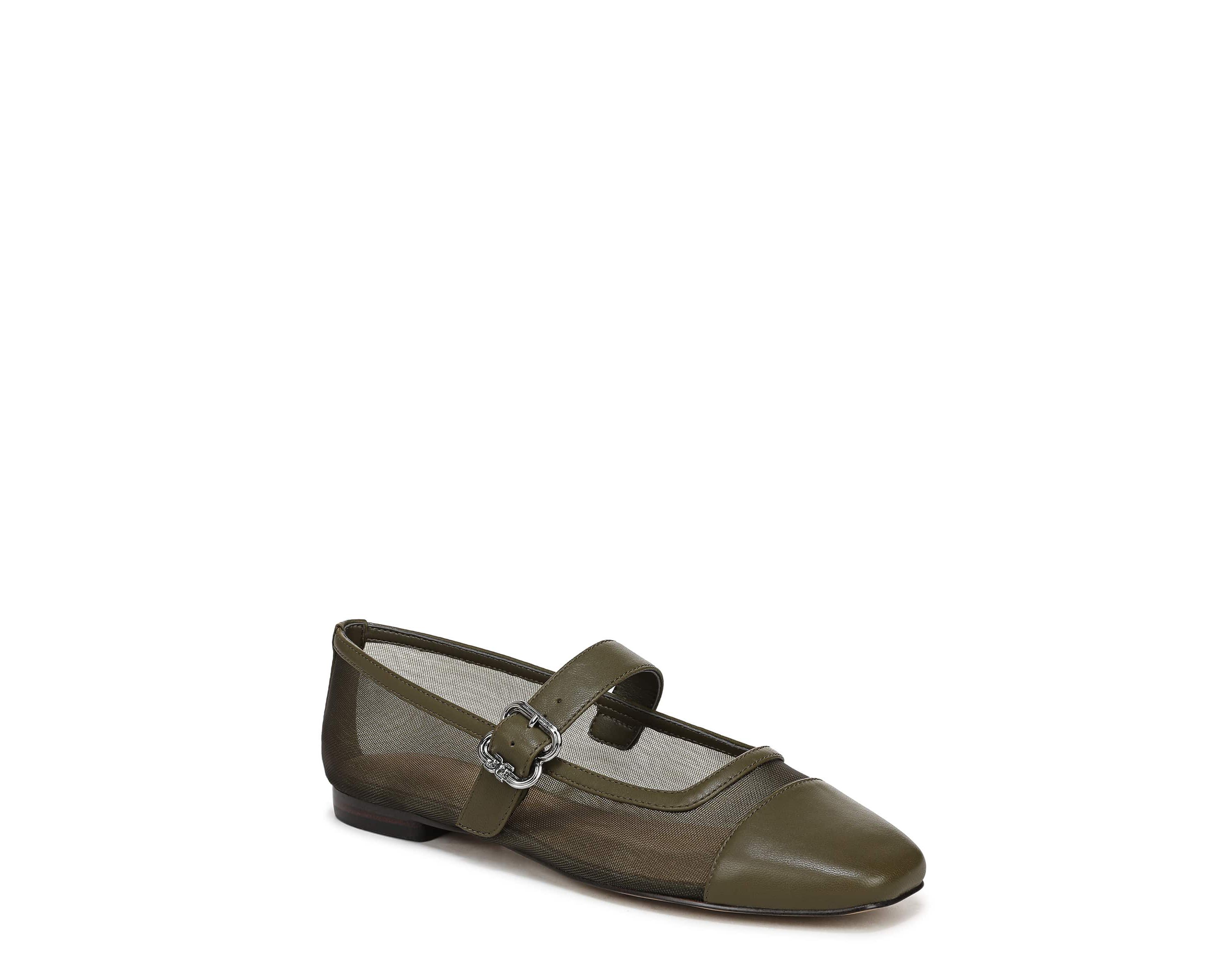 Miranda Mary Jane Flat
