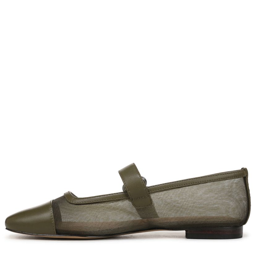 Miranda Mary Jane Flat