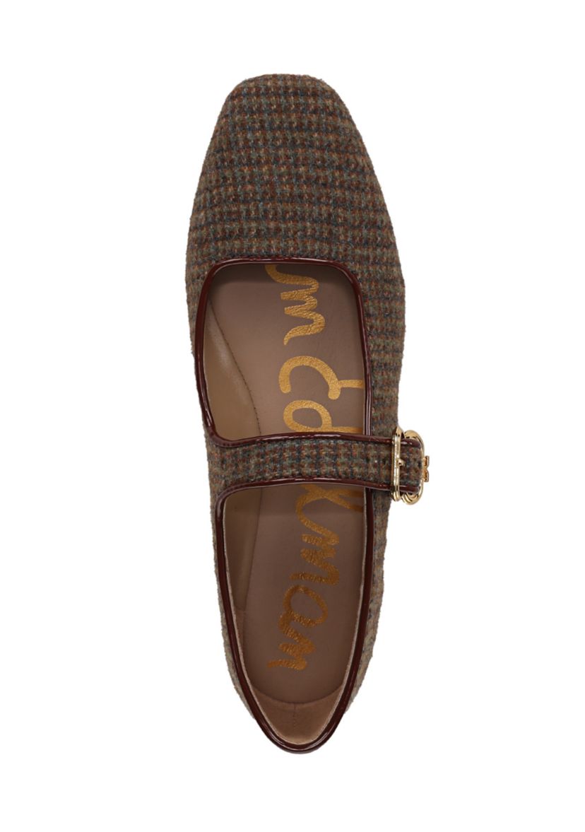 Michaela Flats