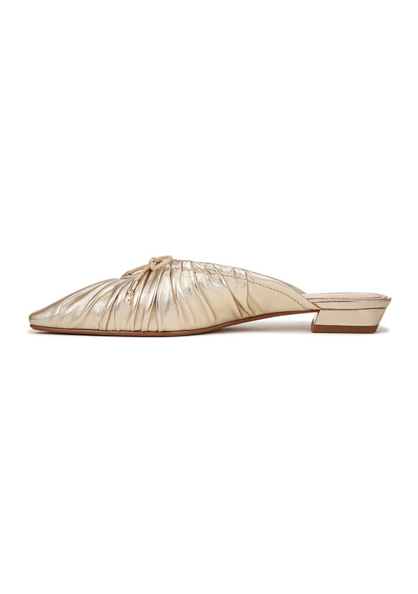 Julia Mules