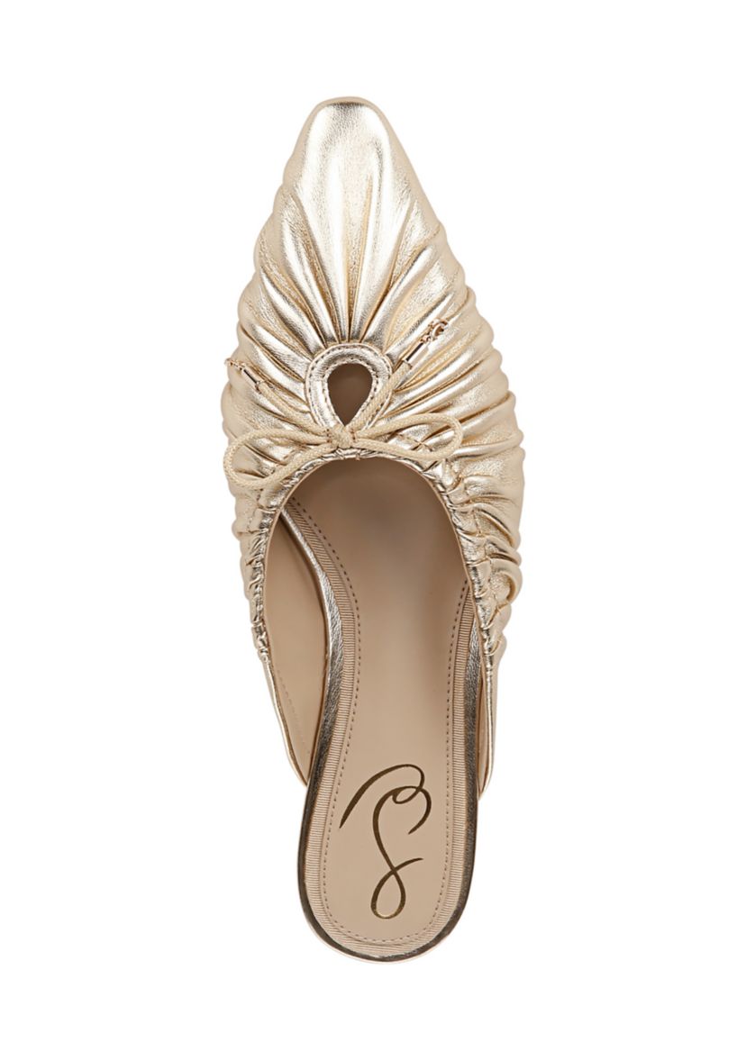 Julia Mules
