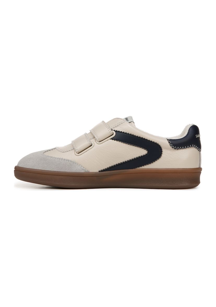 Talia Sneakers