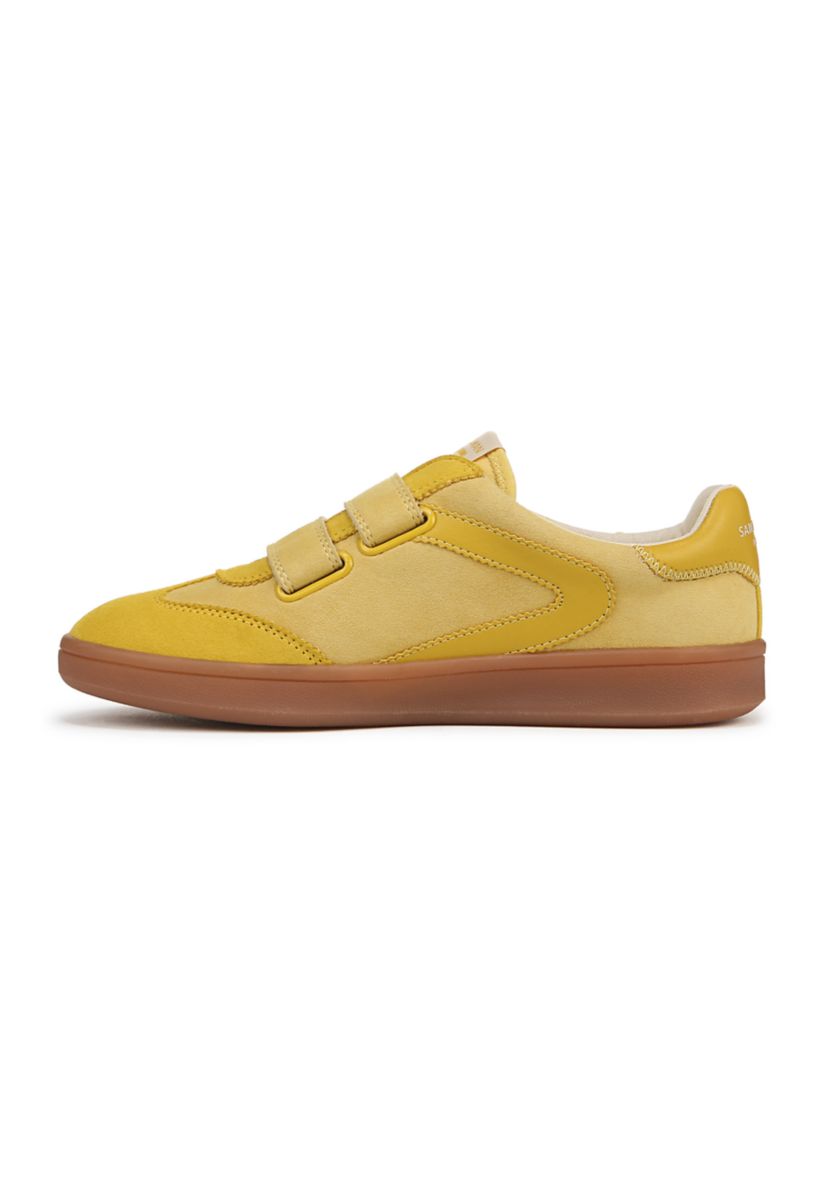 Talia Sneakers