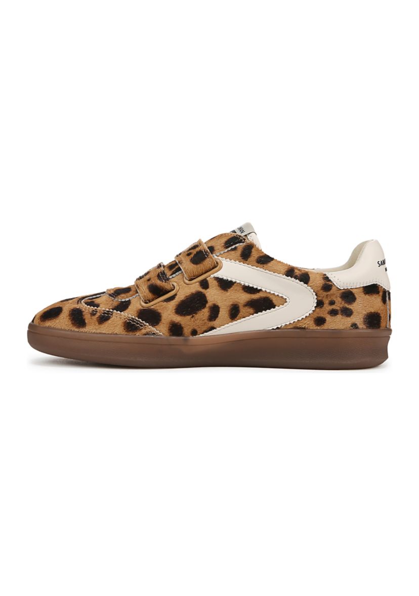 Talia Sneakers