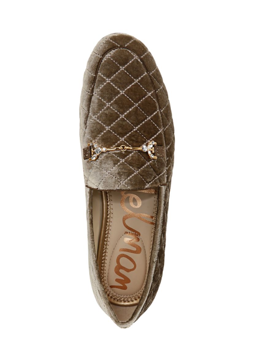 Loraine Regal Flats