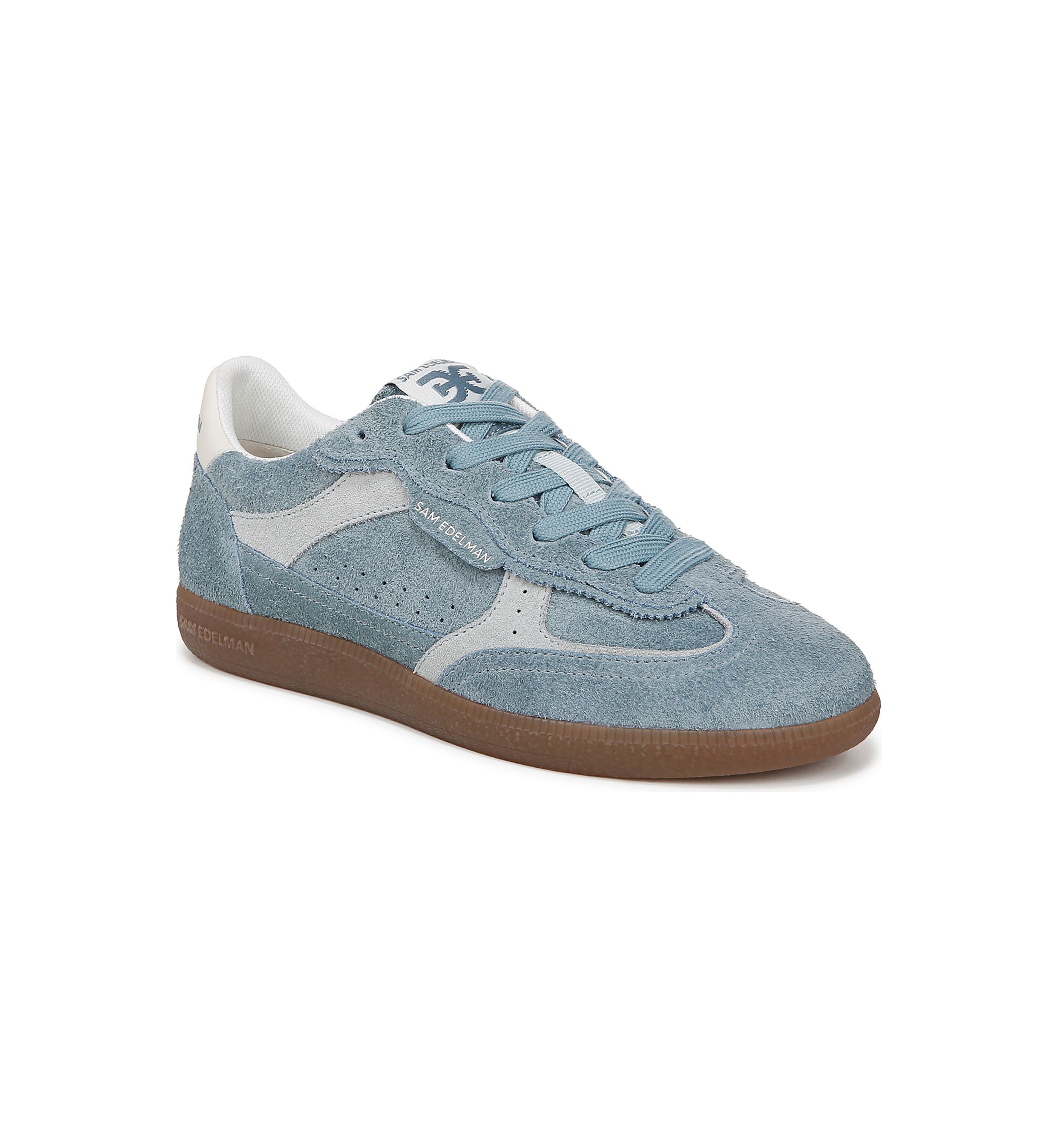 Kallen Sneakers