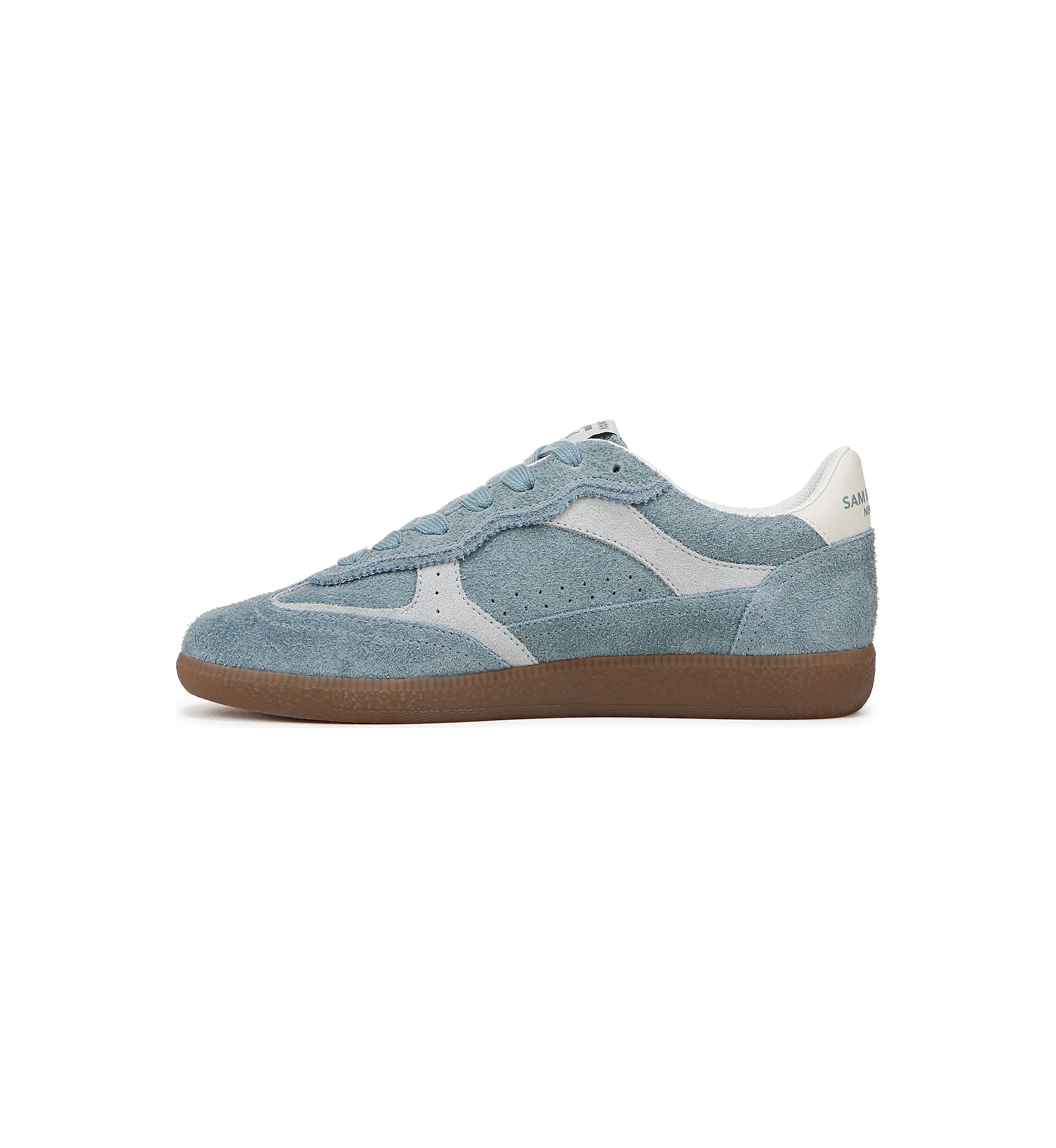 Kallen Sneakers
