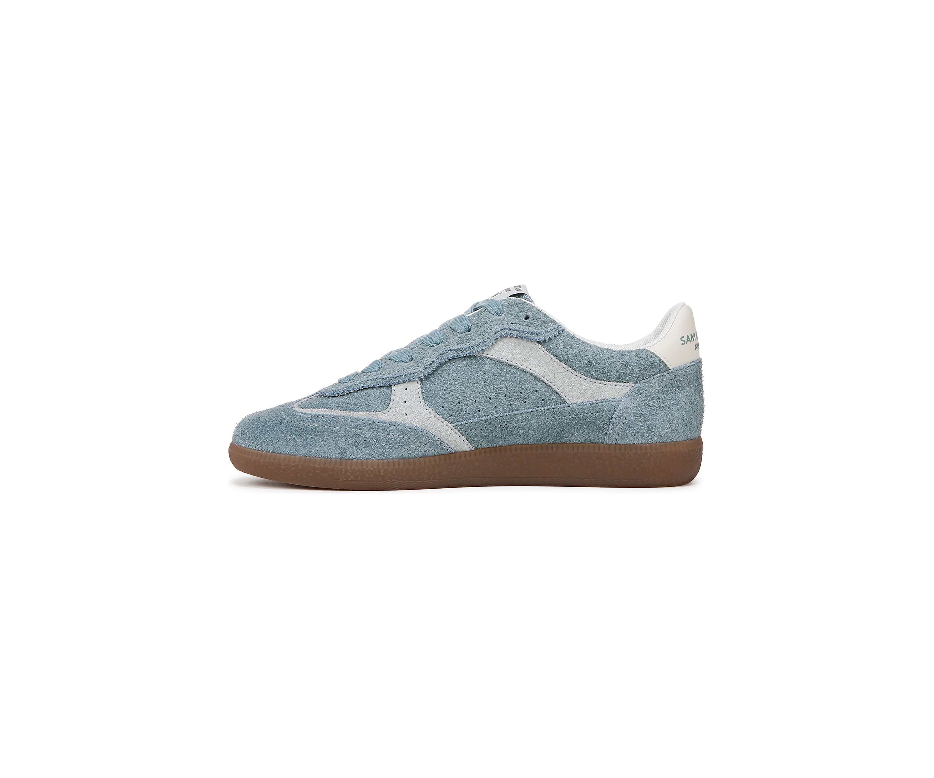 Kallen Sneakers