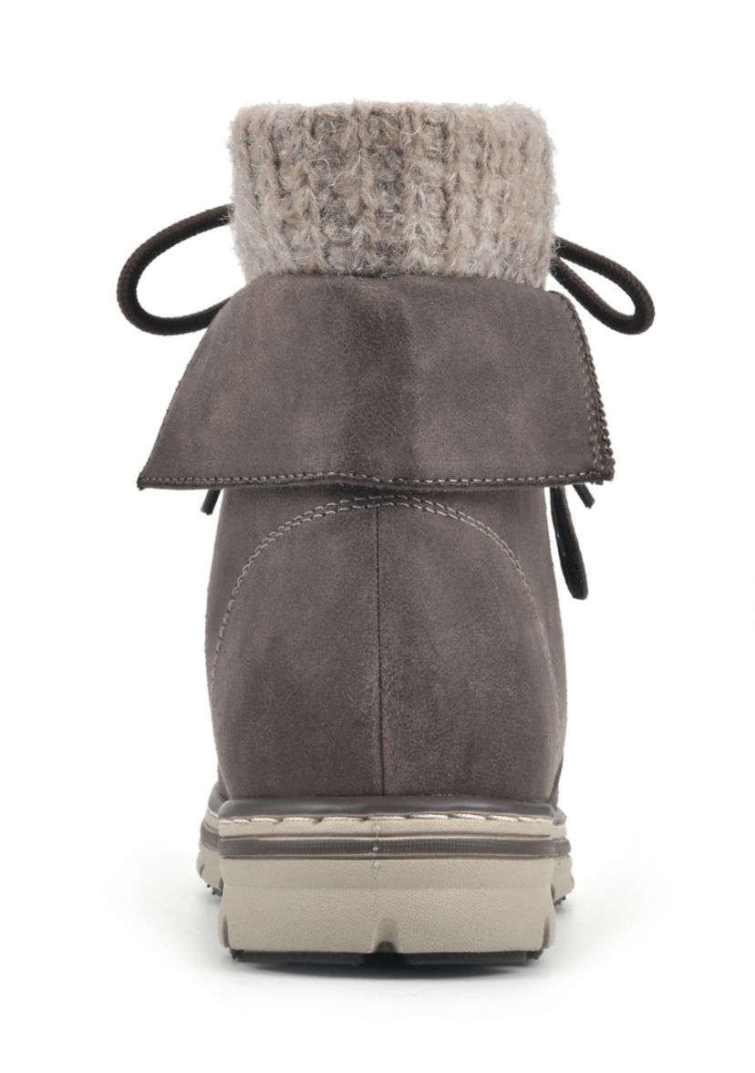 Kaylee Lace-up Boot