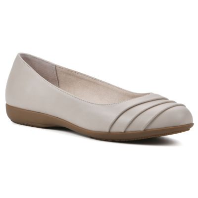 Belk womens hot sale flats