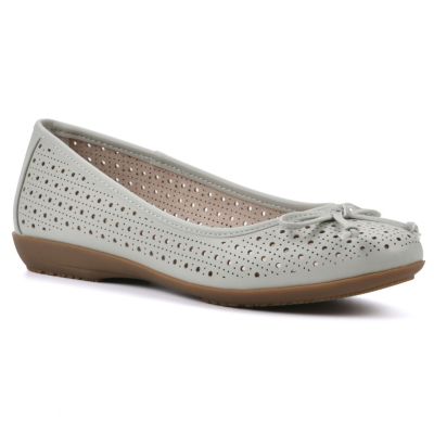 Cliffs by White Mountain Cheryl Ballet Flat | belk