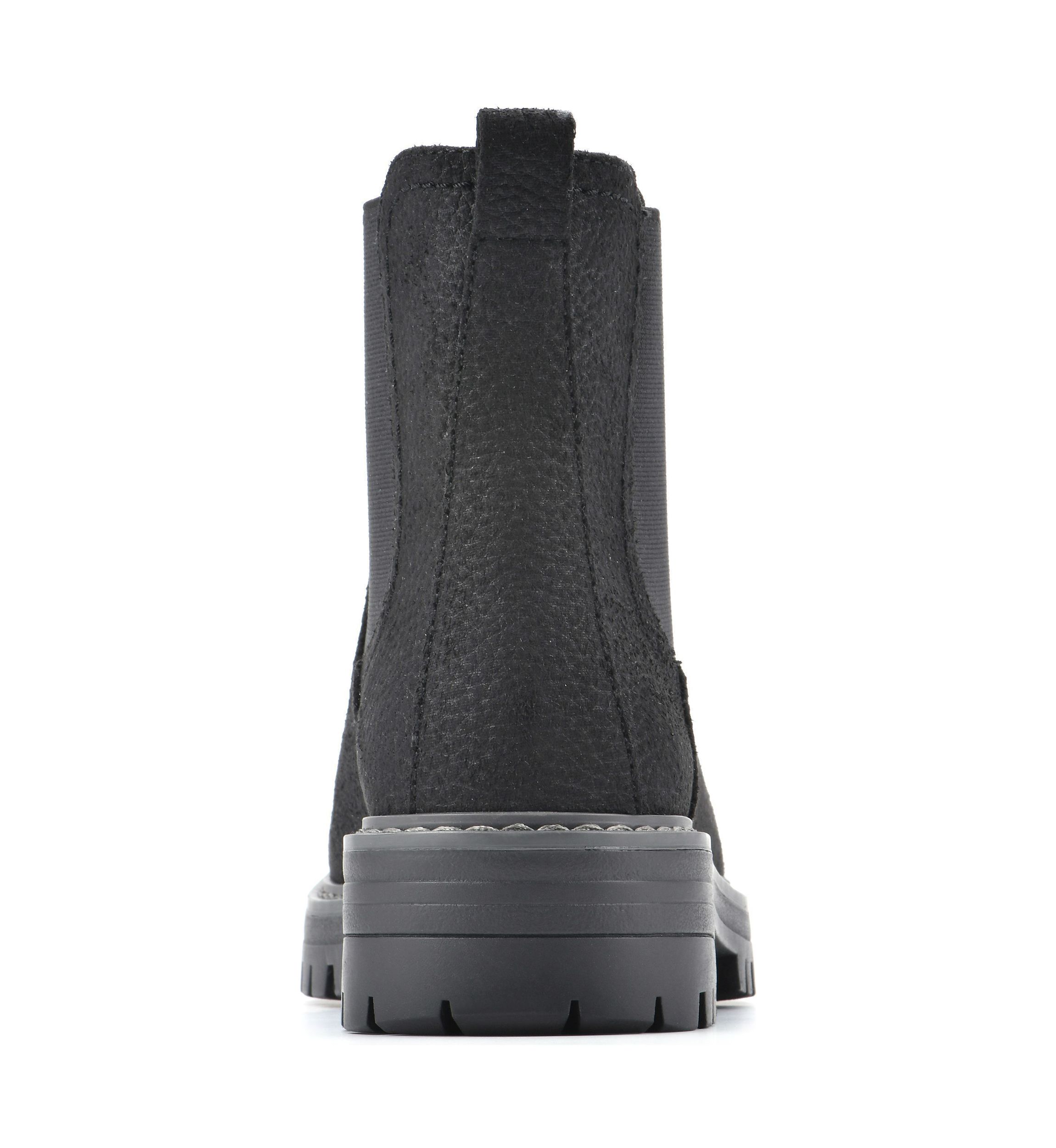 Mastery Chelsea Boots