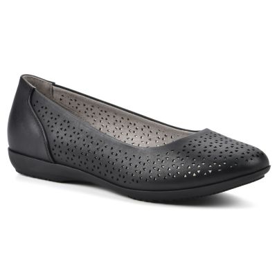 Cliffs by White Mountain Women's Cindy Ballet Flat, 6.5W