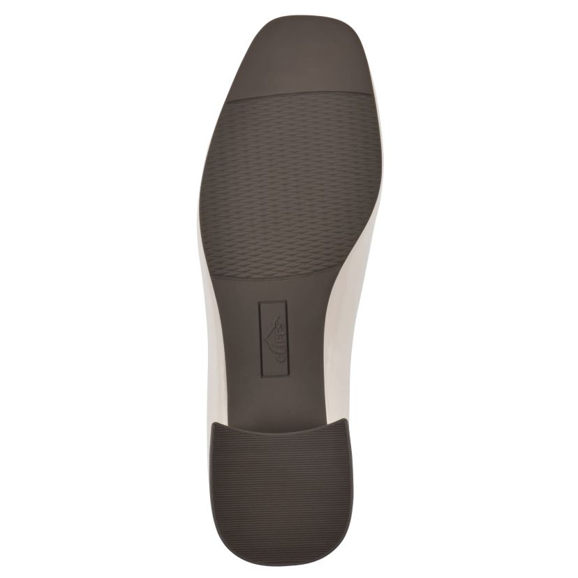 Quinna Block Heel Pump